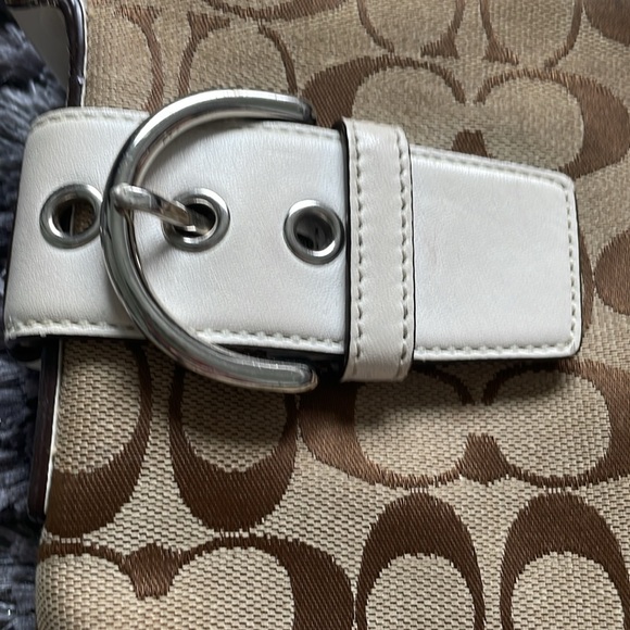 Coach purse  Brown and white - Picture 2 of 5